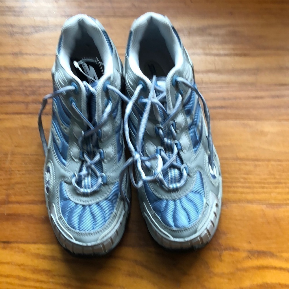 Beautiful Starter Women’s Blue Gray Lace Up Round Toe C…